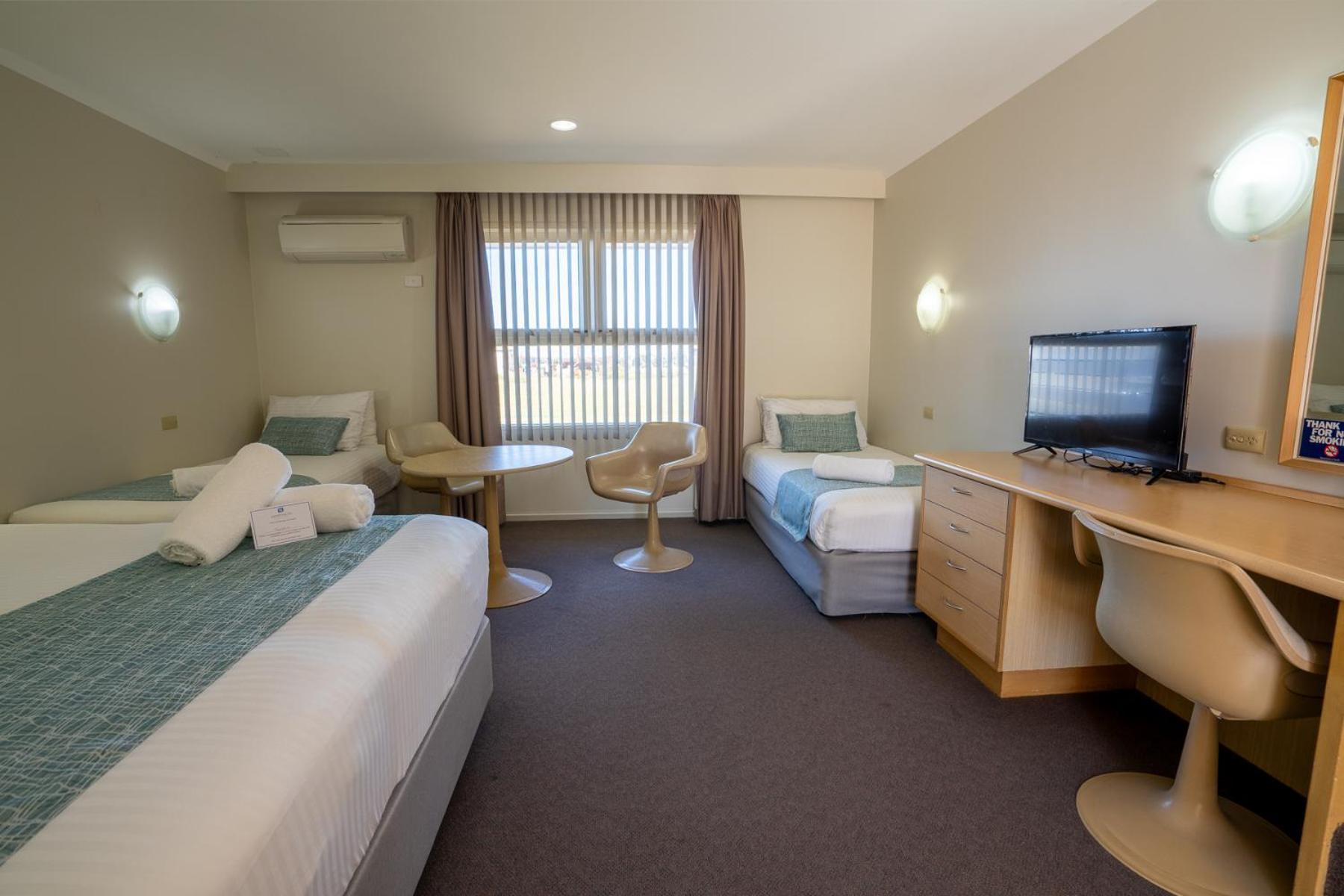 Hospitality Carnarvon, Surestay Collection By Best Western Экстерьер фото
